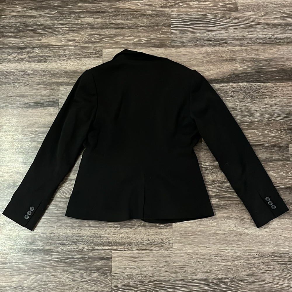 Apt. 9 Black Blazer Size 10 - Picture 3 of 3